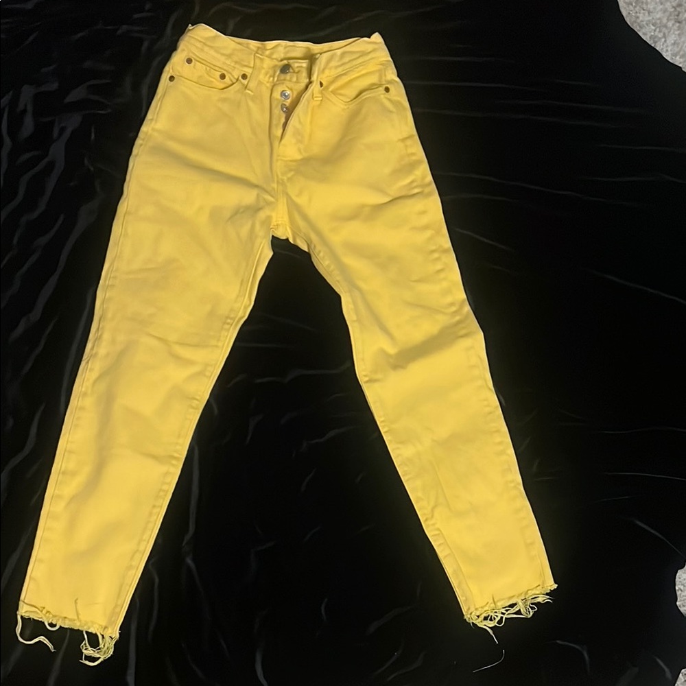 Levi's High-Rise Yellow Women's Jeans